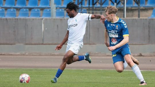 Nigeryjczyk wzmocnił Świdniczankę