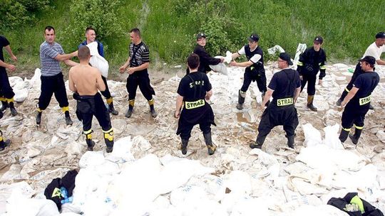 NIK krytykuje przygotowanie instytucji do walki z powodzią