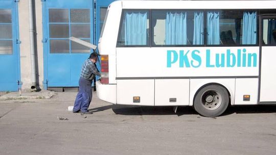 NIK skontrolował PKS. \"Władze województwa bez pomysłu\"
