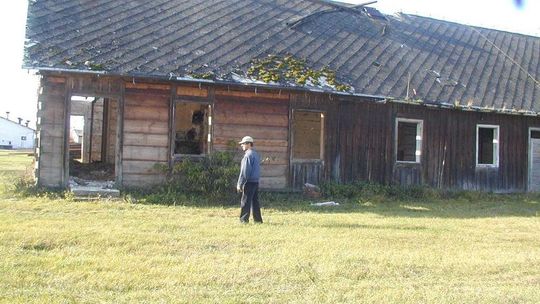 Nikomu niepotrzebna, sentymentalna ruina