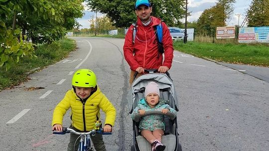 Nina Słupska rok po podaniu leku, a jej tata kończy wyzwanie. Nad zalewem