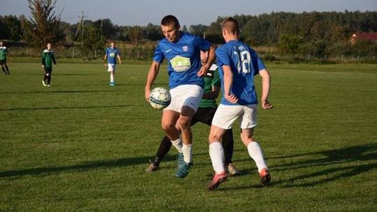 Niwa pogrążyła LZS Dobryń, wyniki ostatniej kolejki bialskiej okręgówki