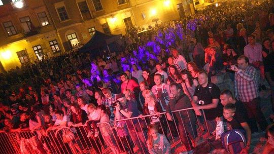 Noc Kultury: Radni chcą wolontariuszy, którzy upomną pijących