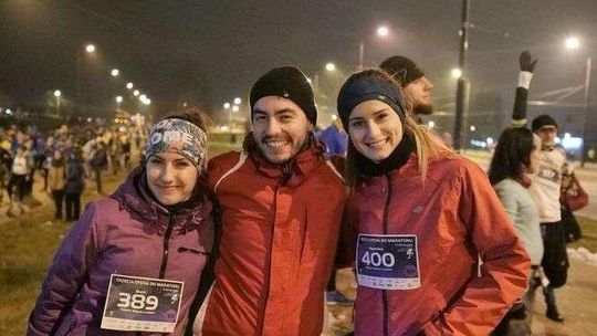 Nocna Dycha do Maratonu. 1,5 tys. biegaczy na mecie [zdjęcia, wideo]