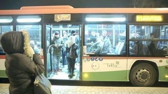 Nocne autobusy komunikacji miejskiej pojadą częściej? Najwcześniej jesienią