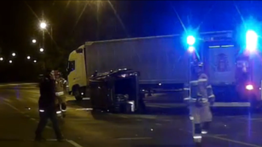 Nocne dachowanie w centrum Lublina