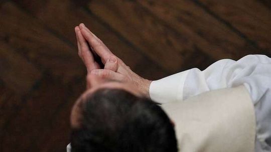 Nocny protest parafian w Radecznicy: Zostawcie nam ojca!