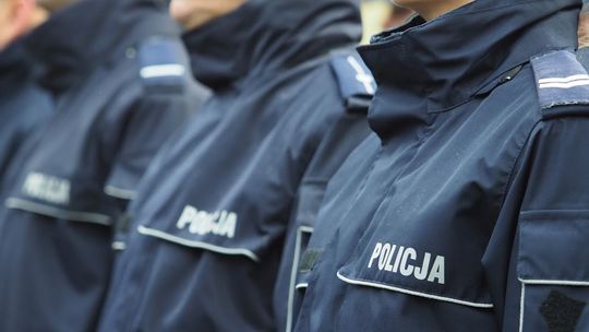 Nosiciel wirusa HIV pogryzł policjanta i straszył, że umrze. Jest wyrok