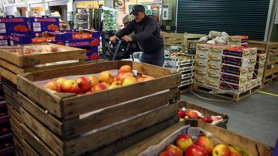 Notowania z giełdy w Elizówce. Co tanieje, co drożeje