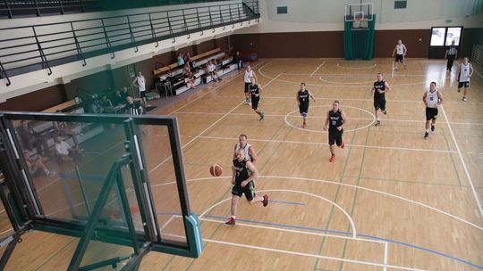 Nowa hala sportowa powstanie w Lublinie. W środku sala dla VIP-ów z lustrem weneckim