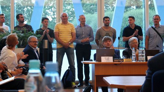 Nowa hala sportowa powstanie za większe pieniądze. Radni zgodzili się na wzrost zadłużenia