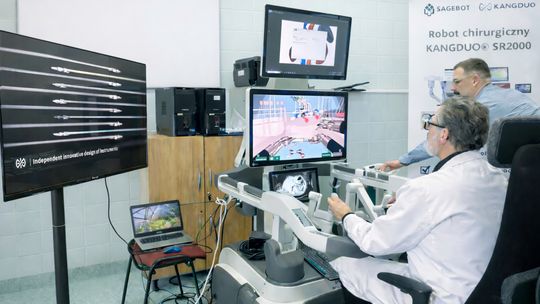 Robot chirurgiczny KangDuo SR2000 – szkolenie lekarzy z obsługi nowoczesnego sprzętu medycznego