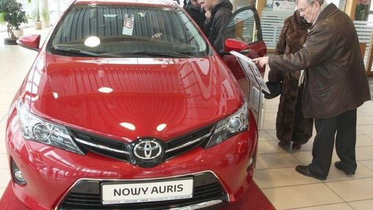 Nowa toyota auris i specjalna linia Volkswagenów w Lublinie