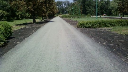 Nowe alejki w Parku Ludowym w Lublinie (zdjęcia)