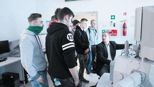 Nowe kierunki studiów i inne atrakcje. Jak lubelskie uczelnie wabią kandydatów?