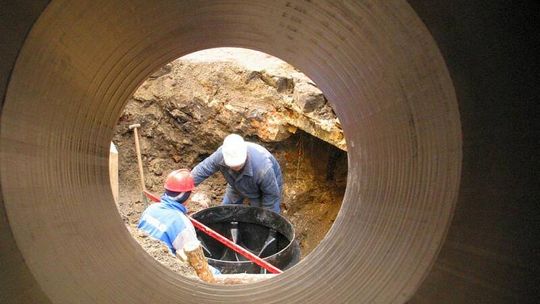 Nowe nitki miejskiej sieci. Na inwestycji skorzysta 500 rodzin
