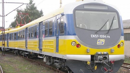 Nowe pociągi dla województwa: Pojedziemy \"ezetami\" z klimatyzacją