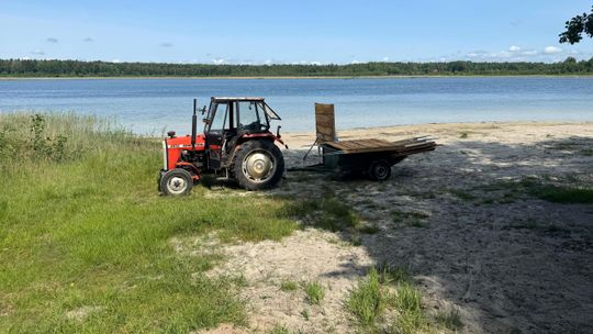 Nowe przebieralnie nad Piasecznem. Po uwagach montaż wstrzymany