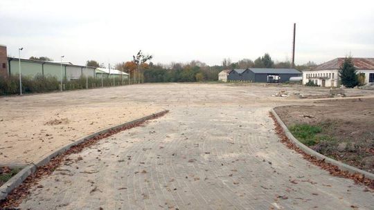 Nowe targowisko w Puławach. Rusza handel przy tartaku