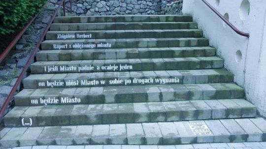 Nowe wiersze na schodach w Lublinie. Rusza festiwal Miasto Poezji 2017