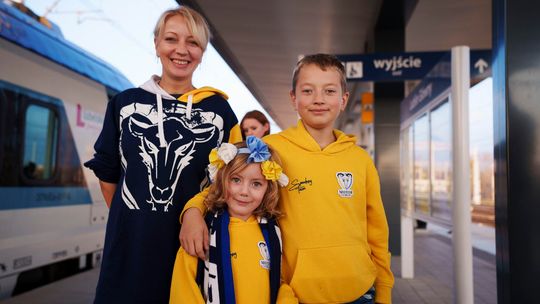 Nowi żużlowcy Motoru. Kibice i wielkie przywitanie na lotnisku w Świdniku