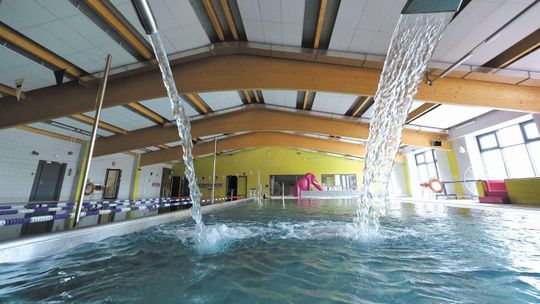 Nowoczesna pływalnia gotowa, ale pływania nie będzie. Wójt chce iść do sądu