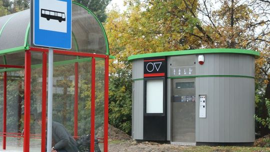 Nowoczesne toalety stanęły przy przystankach w Lublinie