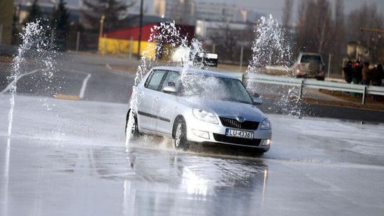 Nowoczesny tor doskonalenia techniki jazdy w Lublinie już gotowy (wideo)