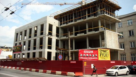 Nowy biurowiec i hotel przy \"Koziołku”