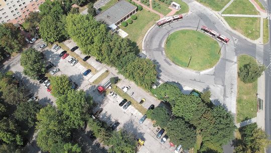 Nowy blok obok pętli autobusowej na Czechowie? Osiedle poruszone plotkami