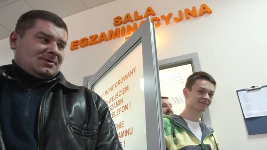 Nowy egzamin na prawo jazdy w Lublinie. Na 9 osób zdały 3