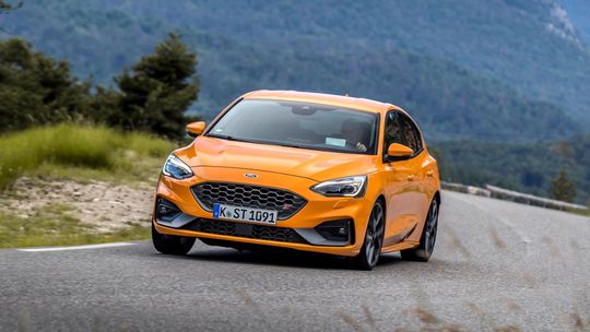 Nowy ford focus ST. 280 koni mechanicznych ma zapewnić wrażenia