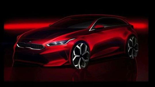 Nowy model, inna pisownia. Teraz ceed