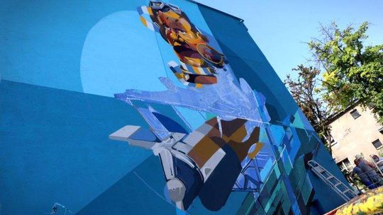 Nowy mural na Bronowicach. Nawiązuje do historii dzielnicy