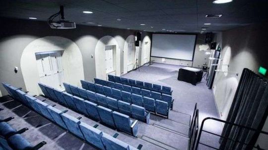 Nowy projektor w Centrum Kultury? Radny PiS: Nie, bo promują kulturę sprzeczną z naszymi obyczajami