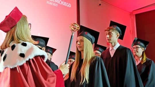 Nowy rok akademicki na WSPA. Które kierunki wybierali studenci?