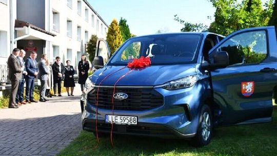 Nowy samochód w ośrodku wychowawczym. "Każdy wyjazd to krok ku samodzielności, odwadze i otwartości"