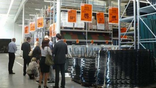 Nowy supermarket w centrum Puław otwarty (zdjęcia)