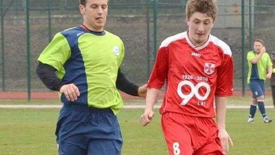 Nowy trener Brata Siennica Nadolna zmienił mentalność piłkarzy