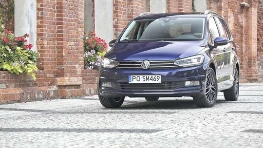 Nowy volkswagen touran. Nadjeżdża czas rodziny