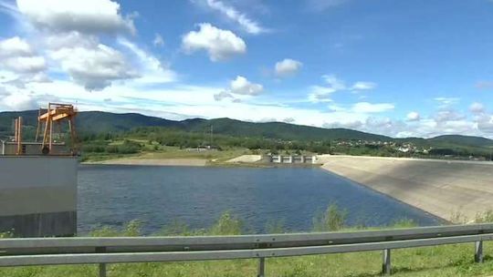 Nowy zbiornik wodny prawie gotowy. Budowa rozpoczęła się w 1986 r.