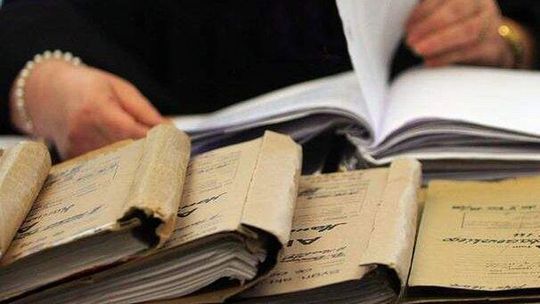 Nożownik zaatakował, bo był zazdrosny o dziewczynę. Dostał 10 lat