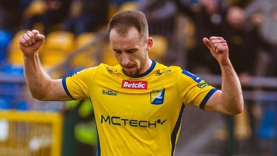 Nudy w Świdniku, Avia minimalnie lepsza od beniaminka z Lubaczowa