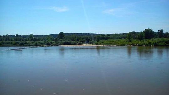 Nurt rzeki porwał 23-latka. Trwają poszukiwania