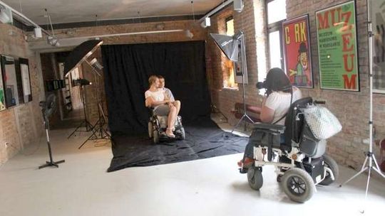 "O co chodzi". Siedmiu przewodników po świecie osób, które nie chodzą