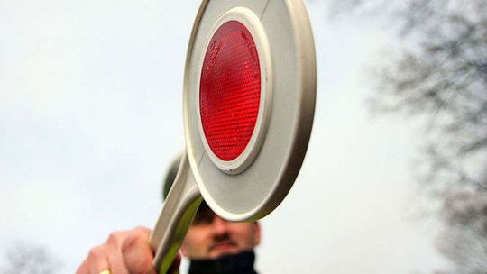 O ponad 70 km przekroczył prędkość. 35-letni kierowca ukarany mandatem