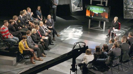 O uczelniach w telewizji