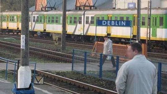 O włos od zderzenia pociągów w Dęblinie. Kto zawinił?