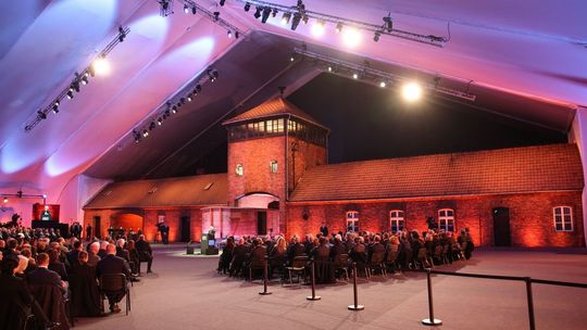 Obchody 80. rocznicy wyzwolenia Auschwitz. Pamięć o ofiarach Zagłady