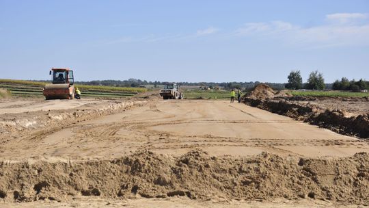 Obietnica 100 obwodnic. W Dzwoli łopata już wbita 
